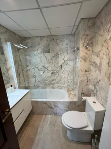 Amador Apartamento Familiar Centro Parking Amador De Los Rios Sevilla Eksteriør bilde